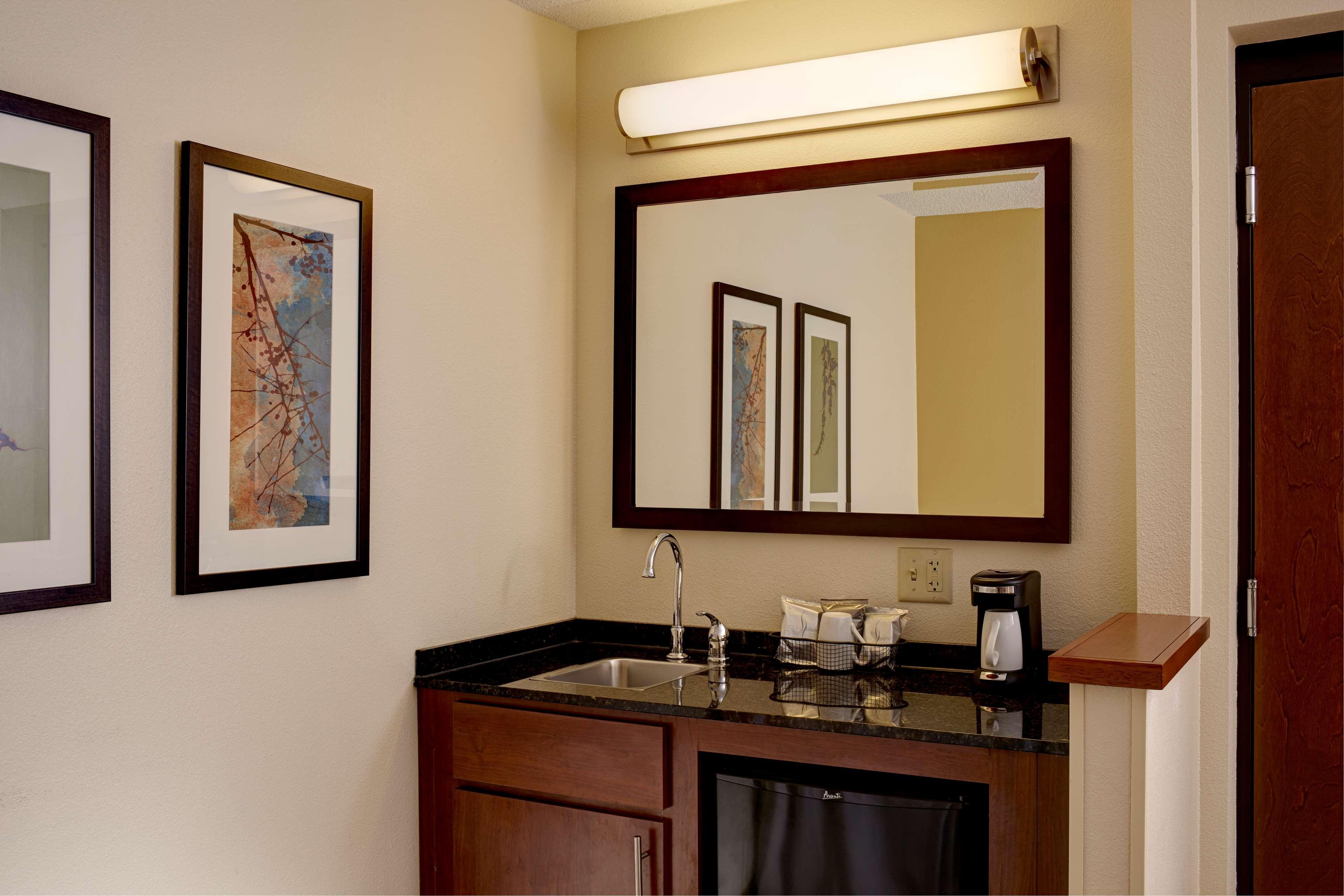 Hyatt Place Dallas/Garland/Richardson Екстериор снимка