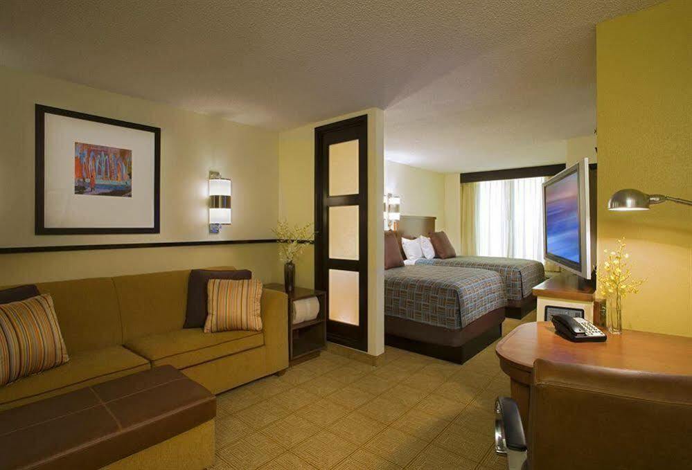 Hyatt Place Dallas/Garland/Richardson Екстериор снимка